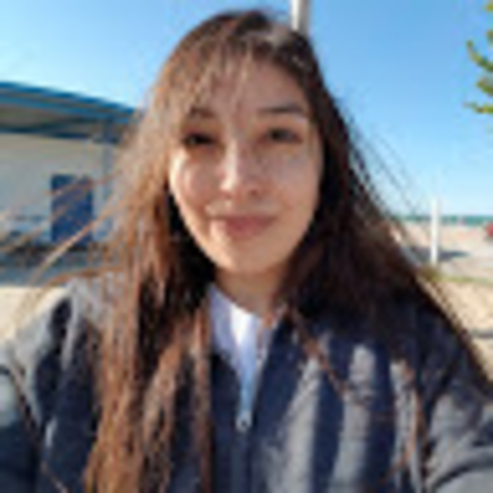 Meet your Posher, Marisa